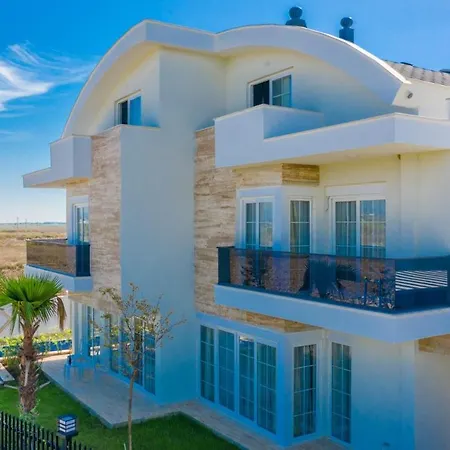 Elegance Villa *