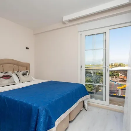 Villa Elegance *